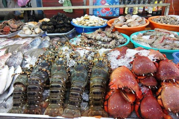 Seafood in Nha Trang Khanh Hoa, Cozy Vietnam Travel