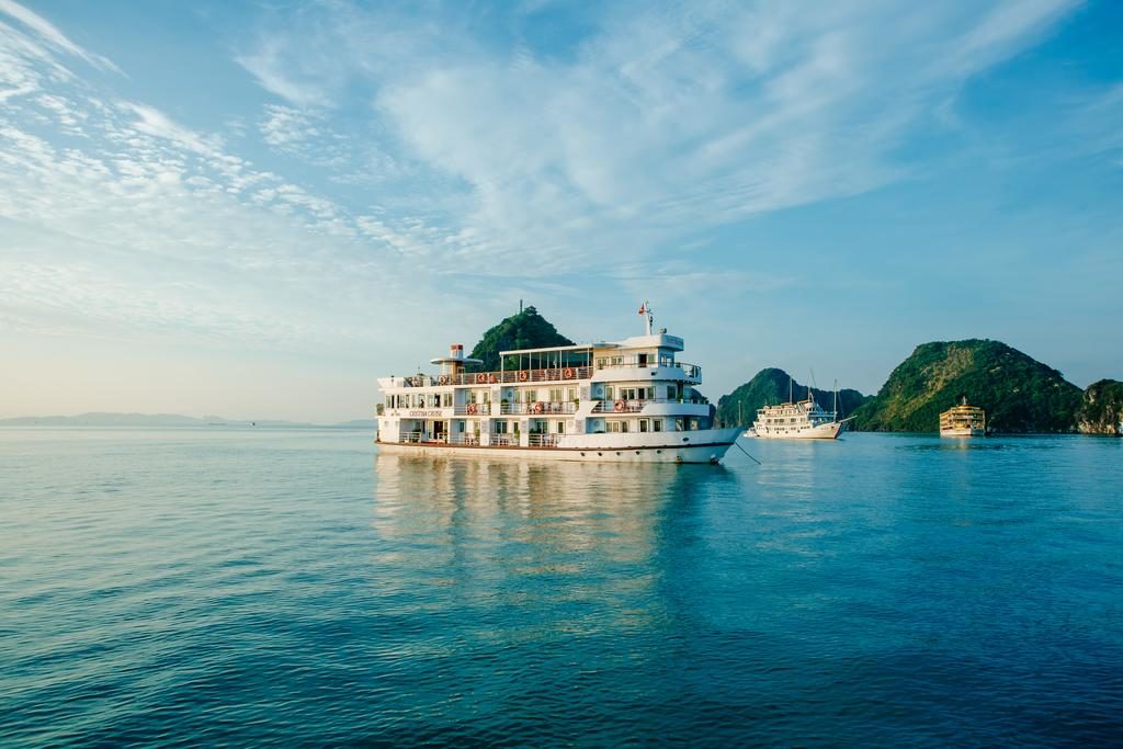 Cristina Diamond halong Bay, Cristina Diamond Cruise, Bai tu long Cruises, Cristina Diamond Cruise Bai tu long 12