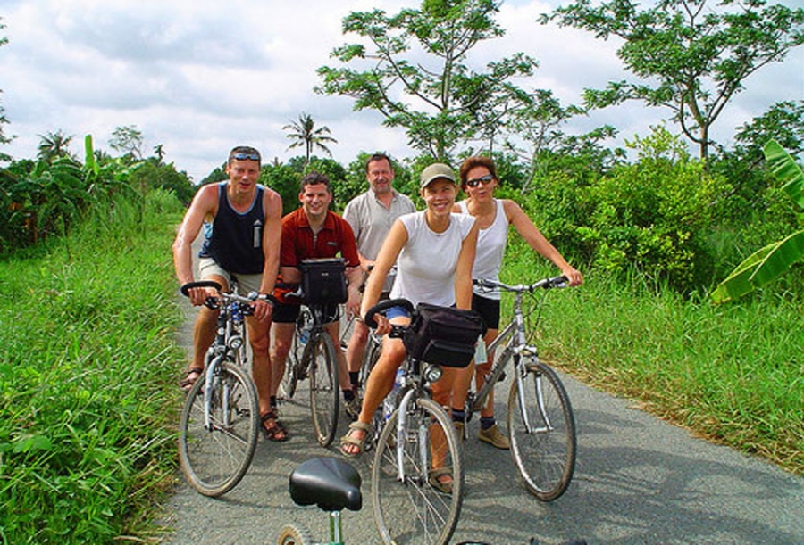 Discover Mekong Delta By Bike – 3 Days