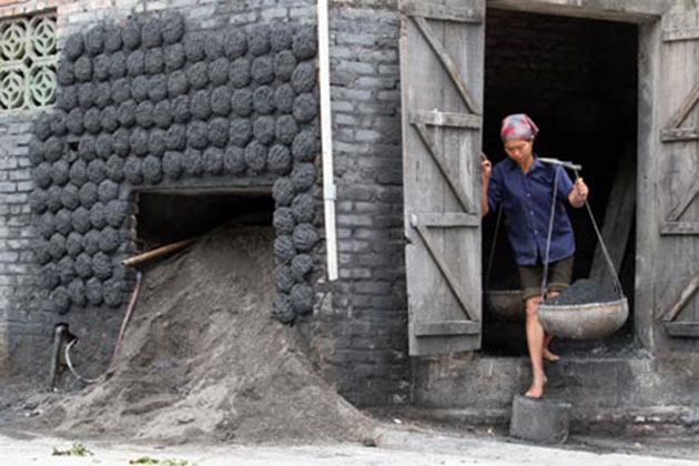 Bat Trang Village, Hanoi Tour, Cozy Vietnam Travel