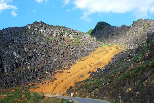 Dong Van Rock Plateau, Hagiang, Tour, Cozy Vietnam Tour