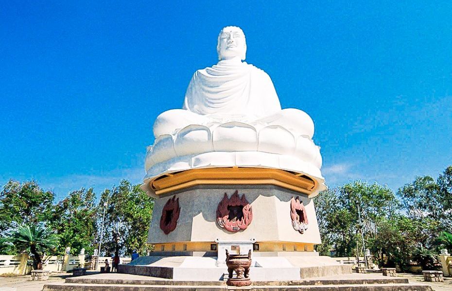 Long Son Pagoda in Nha Trang