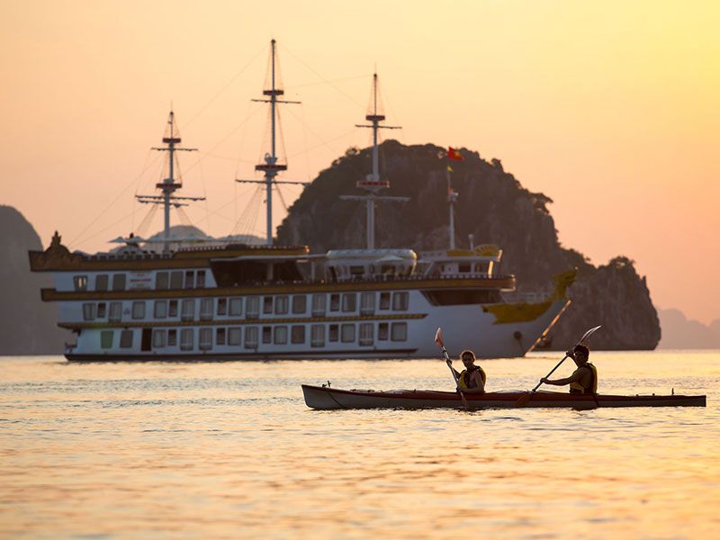 Dragon Legend Cruise Halong Bay Vietnam, Cozy Vietnam Travel