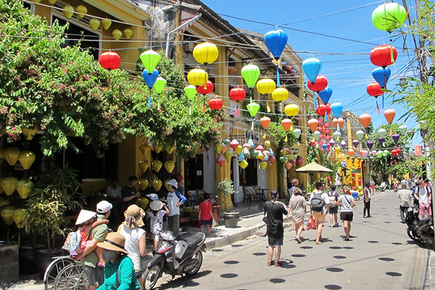 Hoi An Walking Tour, Hoi An Tours, Cozy Vietnam Travel