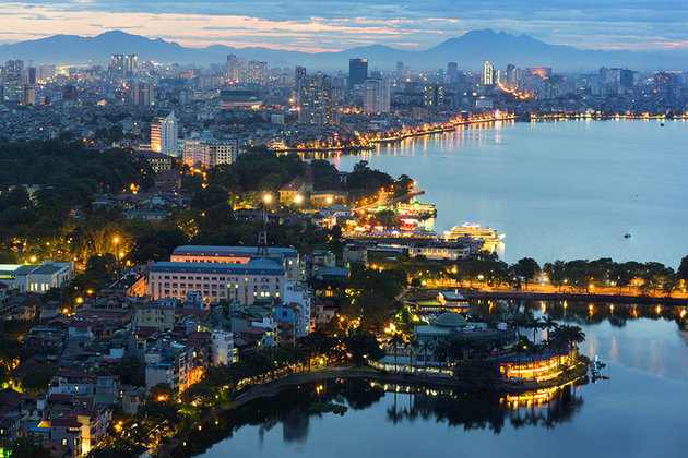 West Lake Hanoi, Hanoi City Tours, Vienam Travel Guide, Cozy Vietnam Travel