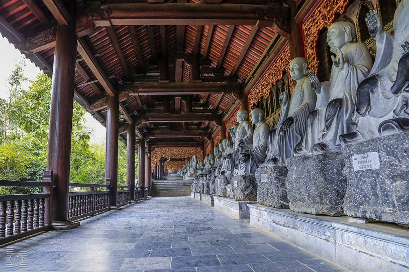 Statue of Bai Dinh Pagoda, Vietnam Package Tours