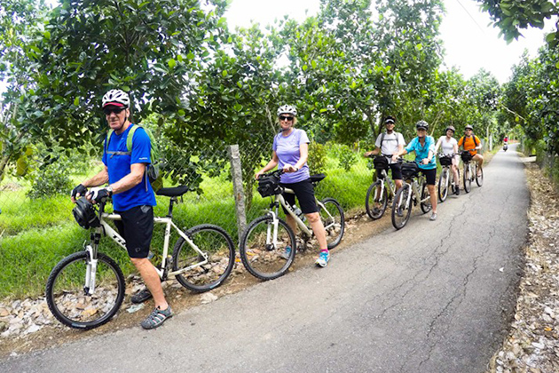 Cycling in Vinh Long, Mekong Delta Tours, Cozy Vietnam Tours, Vietnam Classic Tours