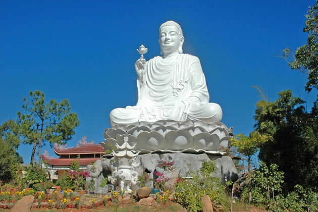 Long Son Pagoda, Nha Trang City Tours, Vietnam Tours, Cozy Vietnam Travel
