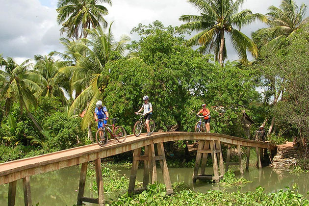 Biking Mekong Delta, Mekong Delta Tours, Vietnam Tours, Cozy Vietnam Travel