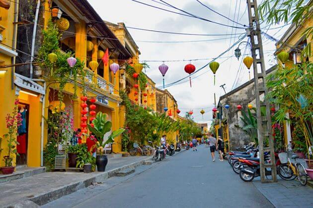 Hoi An Walking Tour, Hoi An Tours, Vietnam Package Tours, Cozy Vietnam Travel