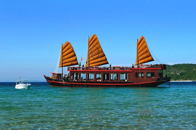 Du thuyền Emperor Nha Trang, Du lịch thành phố Nha Trang, Du lịch Nha Trang, Du lịch ấm cúng Việt Nam