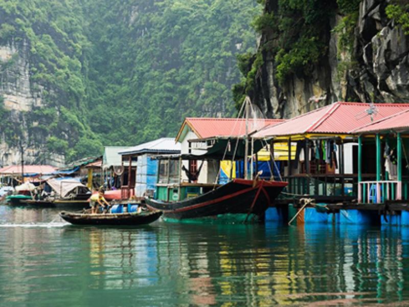 Vung Vieng fishing village Halong Bay Vietnam, Cozy Vietnam Travel