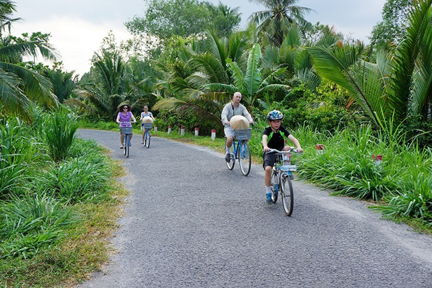 Tan Phong Island by bike, Vietnam Bike Tours, Cozy Vietnam Travel
