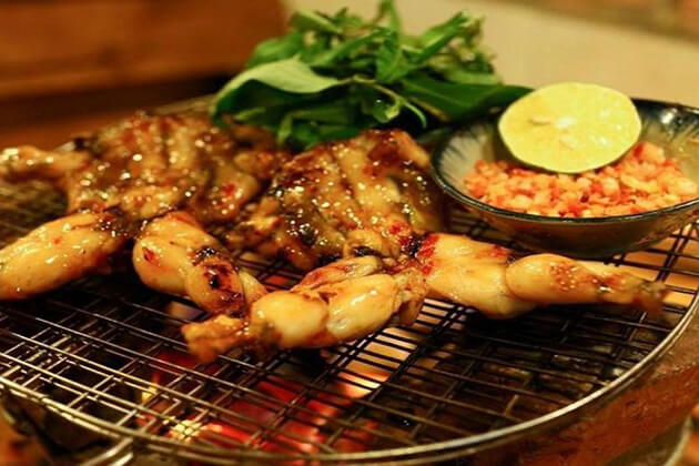 grilled frogs, Saigon Street Food, Cozy Vietnam Travel, Vietnam Tours