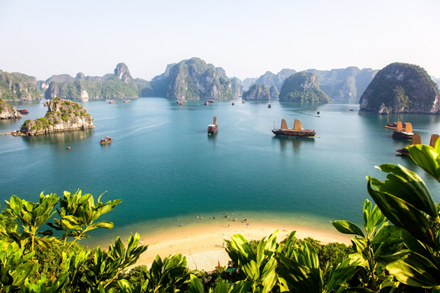 Halong Bay Vietnam, Halong Bay Tours, Cozy Vietnam Travel, Vietnam Tours