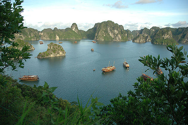 Halong Bay, Cozy Vietnam Travel, Vietnam Tours