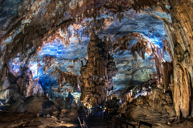 paradise cave in Phong Nha, Cozy Vietnam Travel, Vietnam Classic Travel