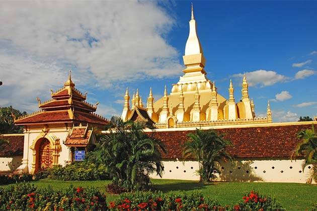 Luang Stupa Laos, Cozy Vietnam Travel