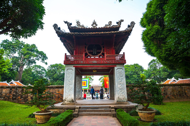 The Temple of Literature, Hanoi City Tours, Hanoi Old Quarter, Cozy Vietnam Travel