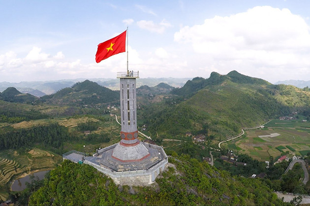 Flag tower, Ha Giang Travel, Cozy Vietnam Travel