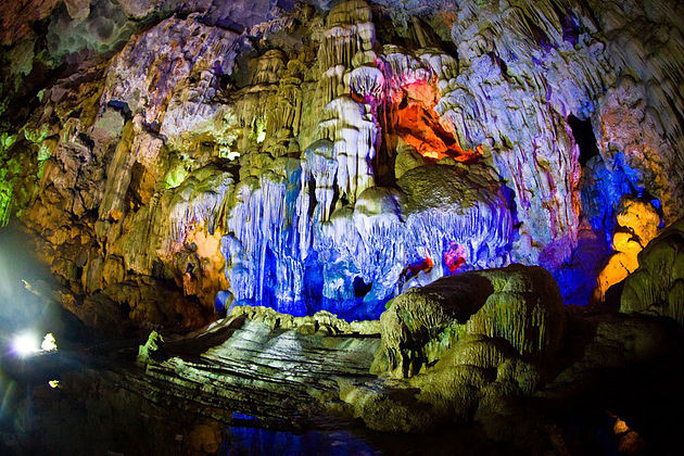 Thien Canh Son cave in Halong Bay, Vietnam Tours, Cozy Vietnam Travel