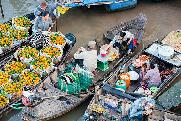 Cai Rang Floating Market in Mekong Delta, Cozy Vietnam Travel, Vietnam Local Tours