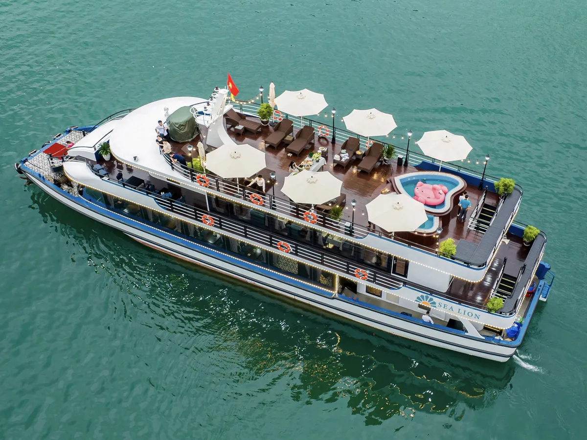 Sea Lion Premium Cruise, Halong Bay